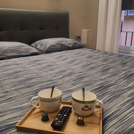 Smart Apartment Maggiore - Twa Болонья Екстер'єр фото