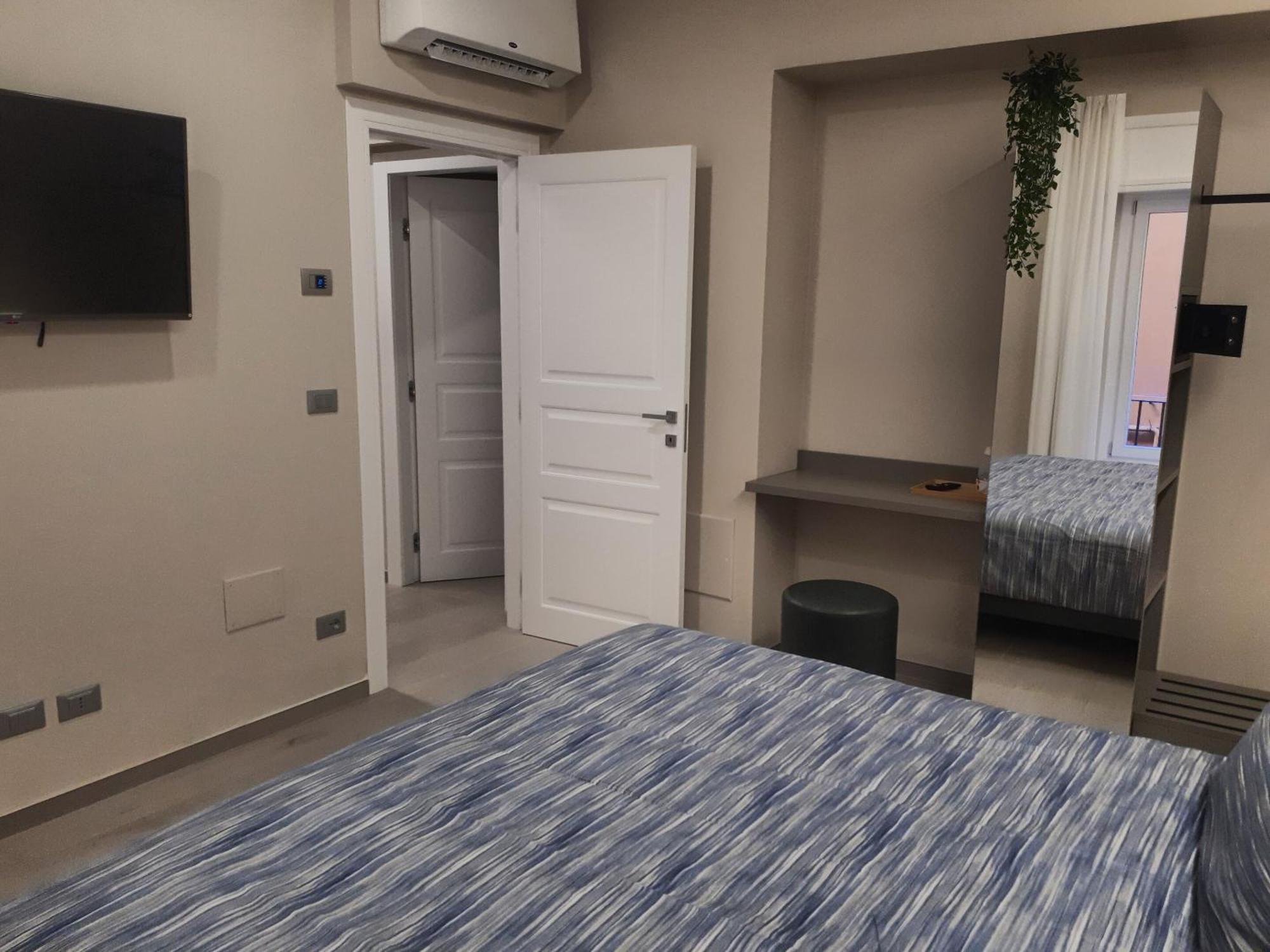 Smart Apartment Maggiore - Twa Болонья Екстер'єр фото